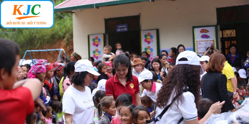 Hoạt động thiện nguyện cùng trẻ em khuyết tật mồ côi quận Gò Vấp có ý nghĩa gì?